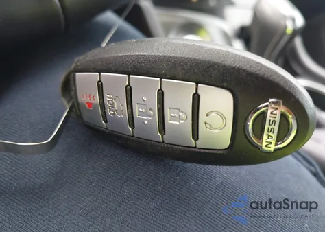 2017 Nissan Maxima 3.5 Platinum z USA, uszkodzony, nr VIN 1N4AA6AP2HC421962